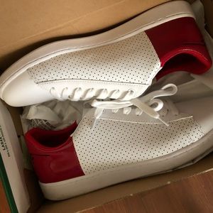 Fresh Lacoste 🧐🔥 SOLD 🗣️